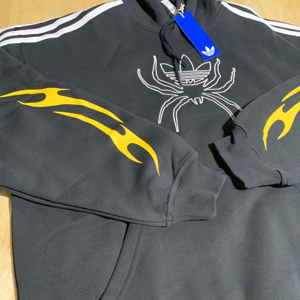 adidas Originals Men's Pullover Hoodie Black Size Medium Spider Flame Graphic - Picture 2 of 11